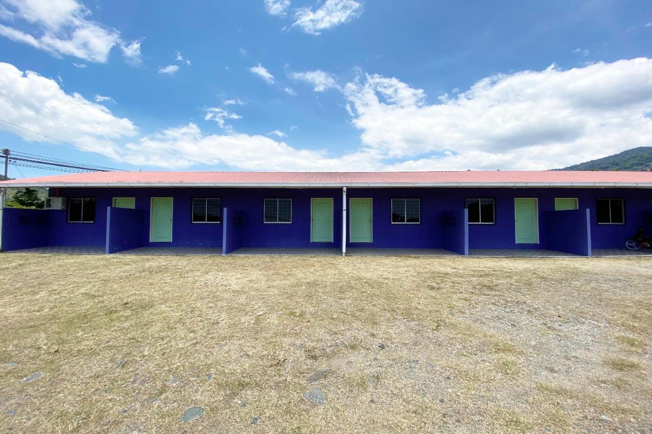 Oyo 90268 Lohan Point Lodge Ranau Buitenkant foto